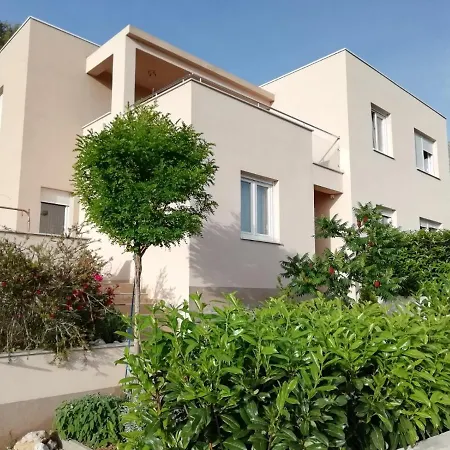 Apartment Dandelion Brela Exterior photo