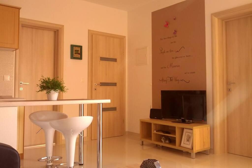 Dandelion Apartment Brela